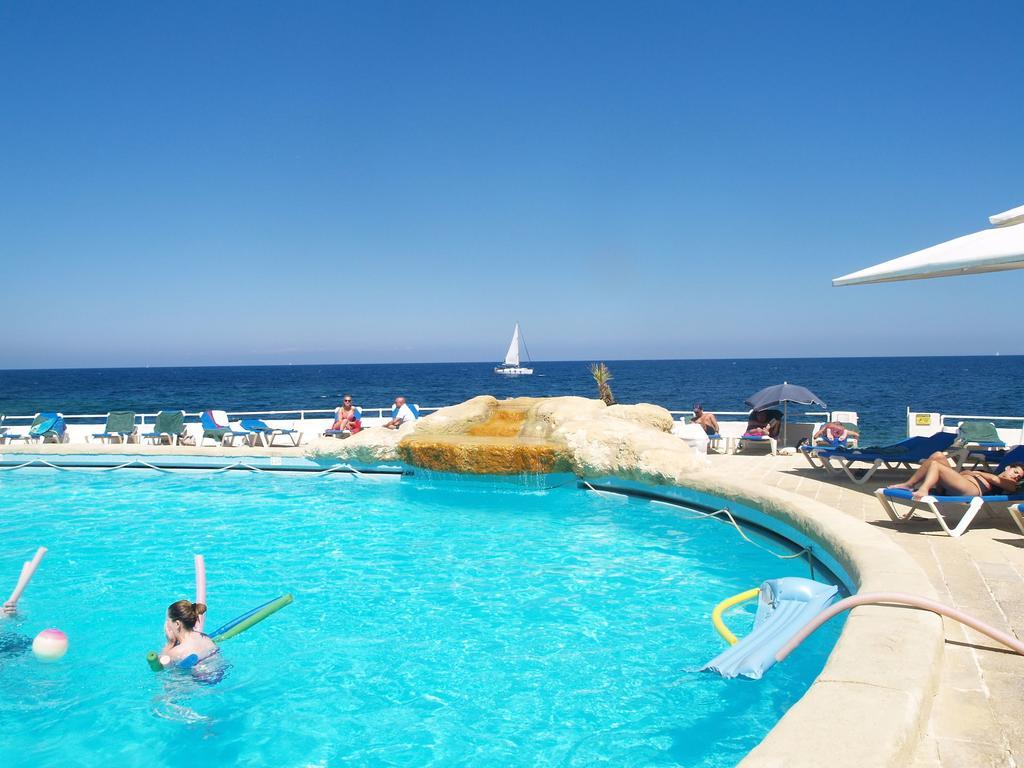 Apartment With Stunning Seaviews Сліма Екстер'єр фото