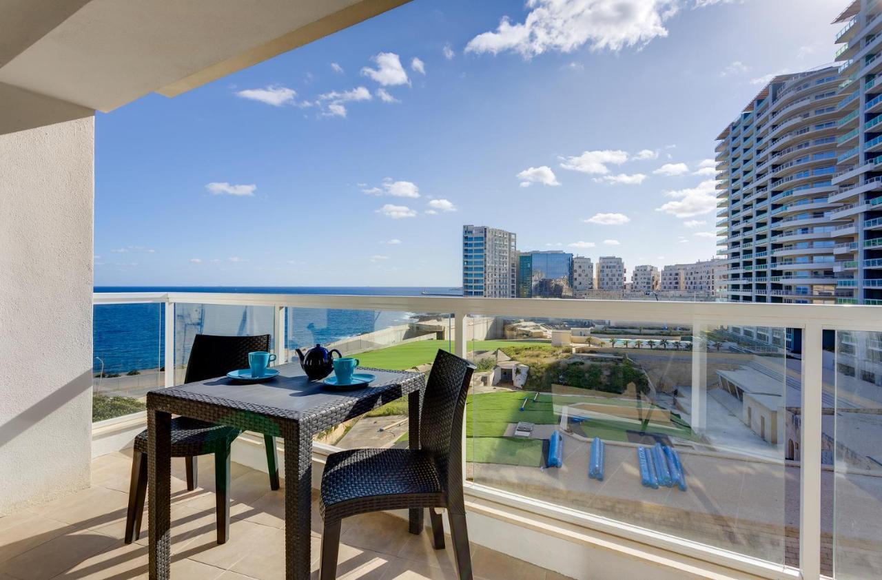 Apartment With Stunning Seaviews Сліма Екстер'єр фото
